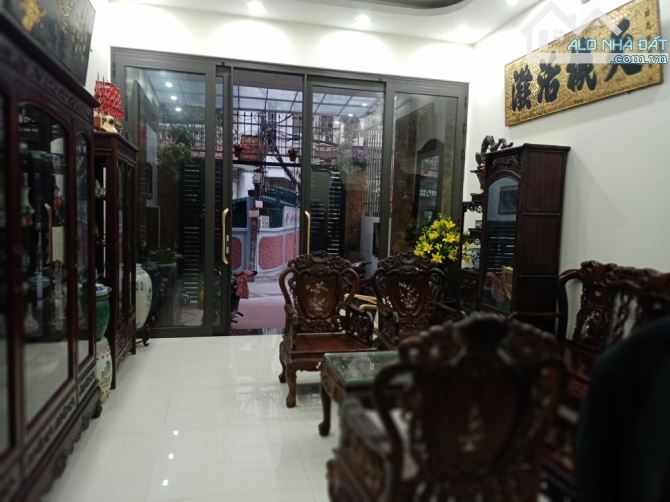 BÁN NHÀ ĐẸP LẠC LONG QUÂN, TÂY HỒ 80M, 4T, MT 5M, Ô TÔ ĐỖ CỬA, KINH DOANH TỐT, 19 TỶ. - 4