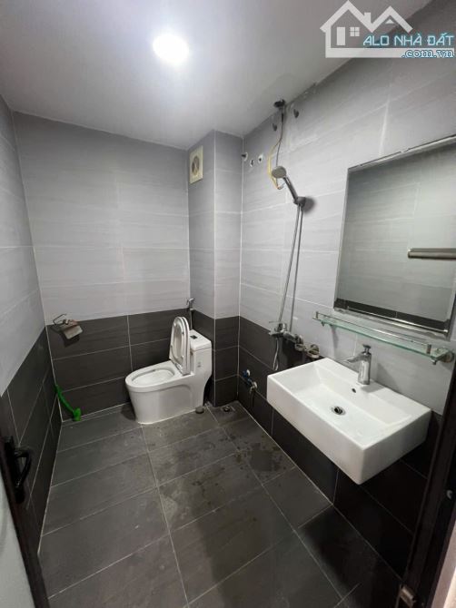 38 triệu, chủ cho thuê nhà Mỹ Đình, Đình Thôn, 5 tầng, 40m2, KD Spa, Nhà thuốc, các th - 4