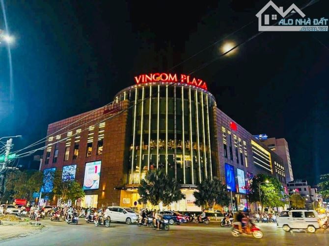 Bán Căn SHOPHOUSE 1 Trệt 2 Lầu ngay Trung Tâm Thương Mại VinCom Biên Hoà - 5