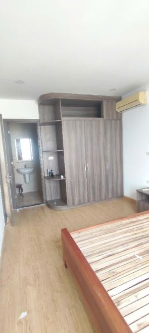 Bán chung cư ngã 4 Nguyễn Văn Lộc-Vũ Trọng Khánh (Hà Đông), 80m2, 2PN, 2WC, nhỉnh 4 tỷ - 5