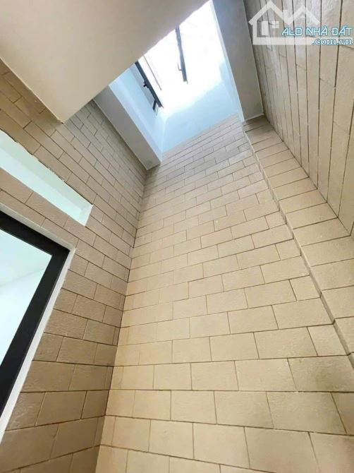 Bán Gấp Nhà Ngộp 5 Tỷ, HxT 72m2, 4 Tầng Trung Tâm Thủ Đức - 6