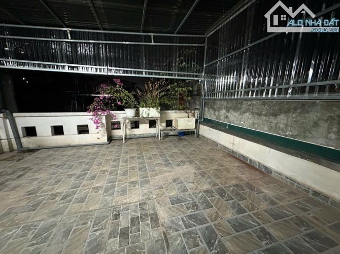 BÁN NHÀ TRƯƠNG ĐỊNH. 50M X 5 TẦNG X MT 6,5M. MẶT NGÕ BA GÁC, 20M RA PHỐ. GIÁ 8,8 TỶ - 6