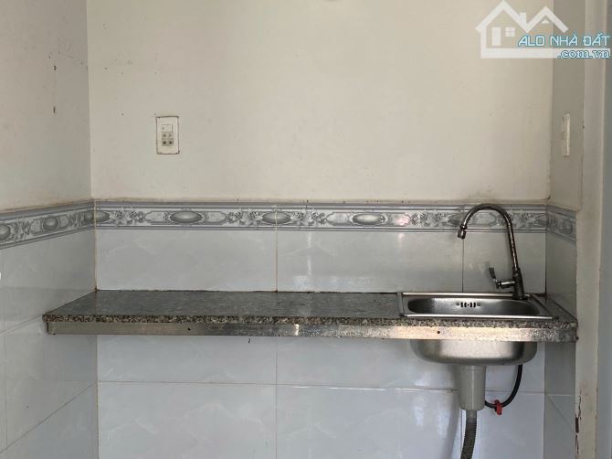 MẶT BẰNG:40m2 có máy lạnh,gác lửng.Gần ngay Trường ĐH Công Thương HCM - 6