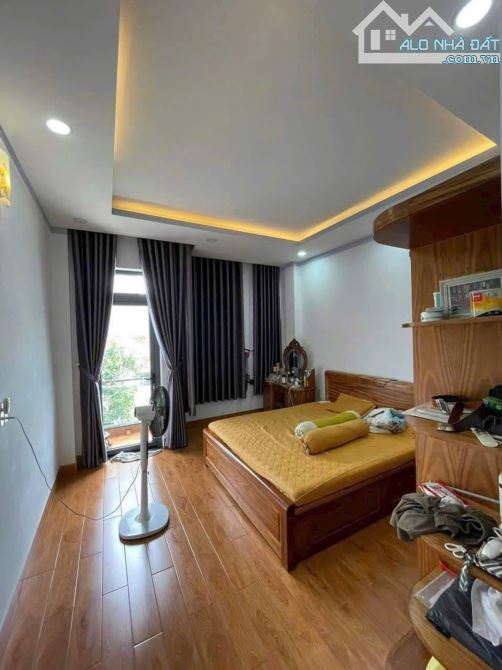 Bán Gấp Nhà Ngộp 5 Tỷ, HxT 72m2, 4 Tầng Trung Tâm Thủ Đức - 7