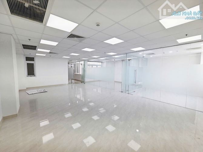 53TR CHO VĂN PHÒNG 100M2 QUẬN 3