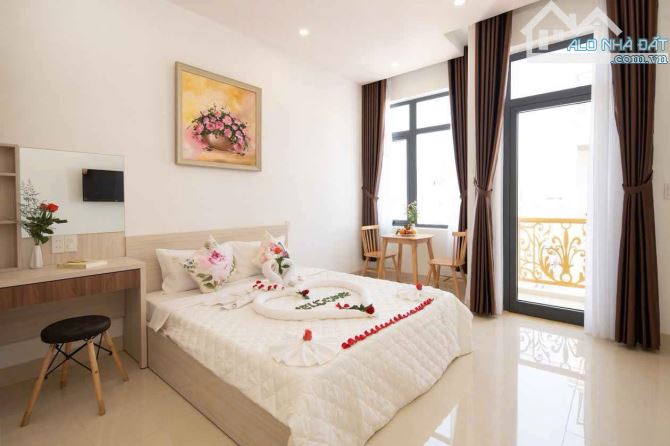 BÁN TOÀ APARTMENT - BÃI TẮM MỸ KHÊ - ĐÀ NẴNG - 116 M2 - DÒNG TIỀN 60 TRIỆU/ THÁNG .