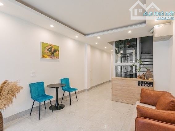 44 Đặng Thai Mai 22 tỷ, 81m2 mặt tiền 3,8m 6 tầng HOMSTAY