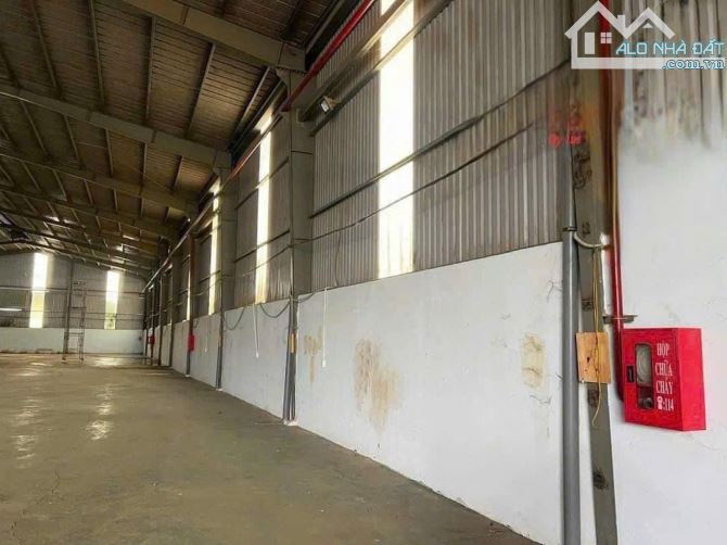 Cho thuê nhà xưởng 1000m2 khu phố 3 phường Trảng Dài , khu công ngiệp Thạnh Phú . Biên Hoà