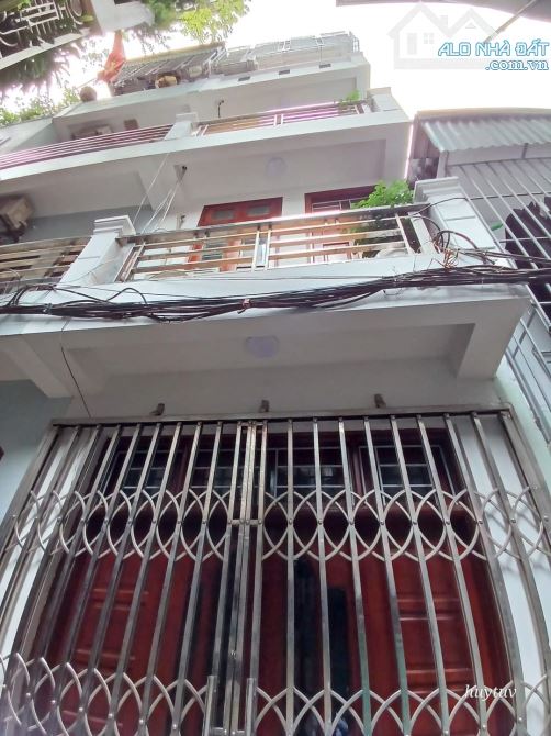 Bán nhà phố Tân Xuân, DT 35m2 x 4 tầng,  2 thoáng, ngõ phân lô, 20m ra ô tô, giá 6.15 tỷ