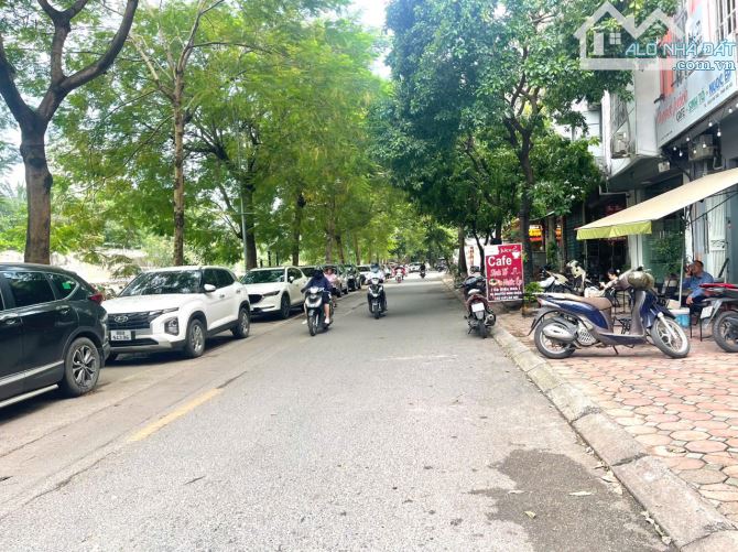 BÁN NHÀ MẶT PHỐ LÔ GÓC 3 THOÁNG 29 TỶ 100m 4 TẦNG MT 7,3m  NGUYỄN ĐÌNH HOÀN CẦU GIẤY - 5