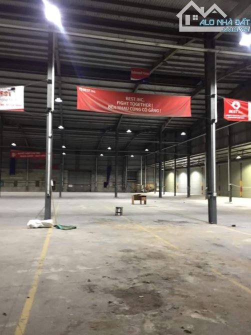 Cho thuê 7000m2 kho xưởng khung Zamil cao 9m gần cầu Mai Lĩnh , Biên Giang , Hà Đông - 1