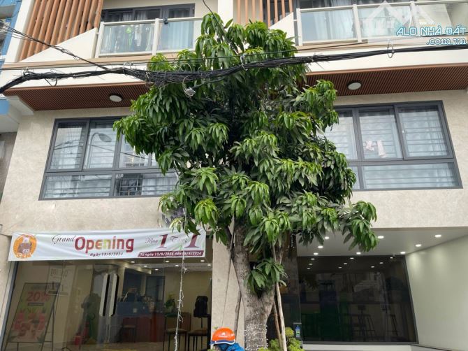 CHDV 6 TẦNG MỚI TINH - 11M NGANG - HƠN 2 TỶ/N - NGAY ĐH VĂN LANG - P5 GÒ VẤP - CHỈ 30,5 TỶ - 1