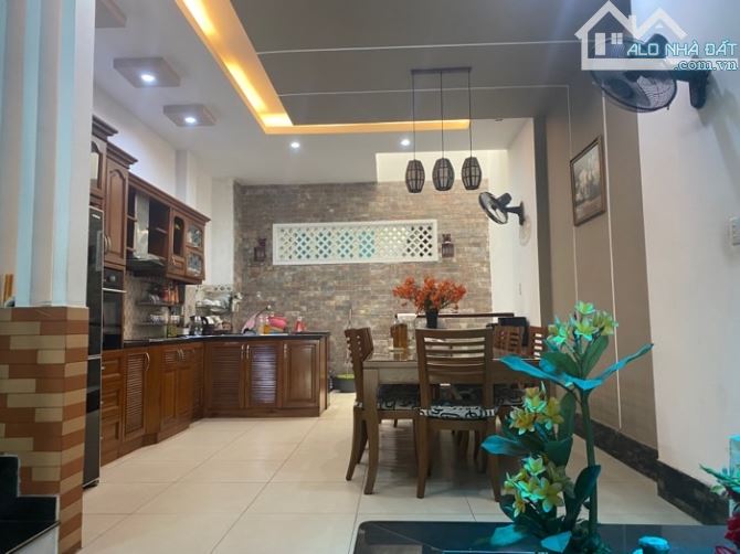 Bán Nhà Tân Bình, HXH Tránh Nhau Biệt Thự Hậu Giang, 91m2, MT 4.5m, 5 Tầng Nhỉnh 15.X Tỷ - 1