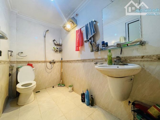 Bán nhà Văn Phú 50m xây 7 tầng thang máy mặt tiền rộng 5.5m kinh doanh oto vào nhà vỉa hè - 1
