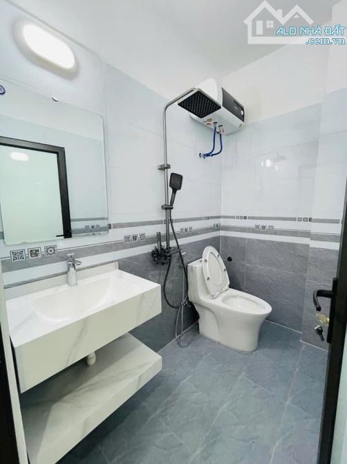 Bán nhà Phùng Chí Kiên, Cầu Giấy - 42m2 - 7 tỷ - oto đỗ gần - ngõ nông - 1