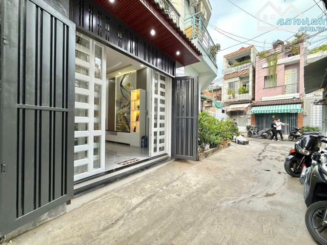 Siêu Phẩm QUANG TRUNG - Phường 11 - HXH - Diện Tích 42m² - Giá 5,9 Tỷ - 1