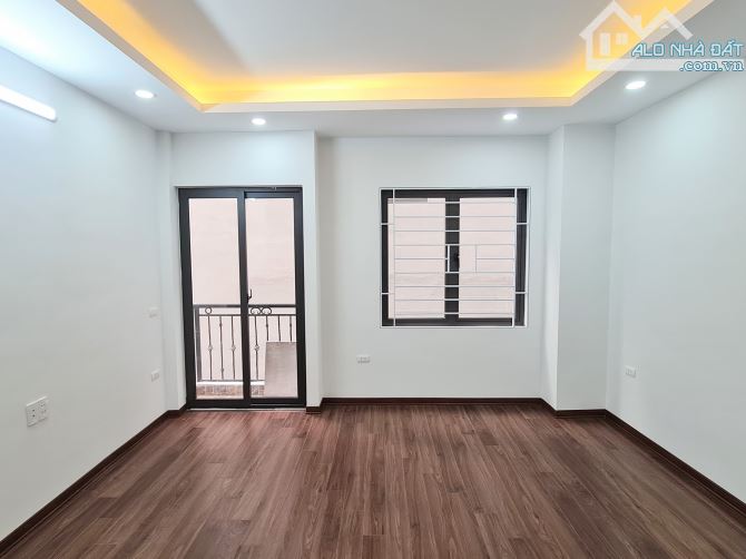 Cần bán nhà riêng giá 3,95 tỷ VND tại Đường Xuân Phương, Hà Nội - 2