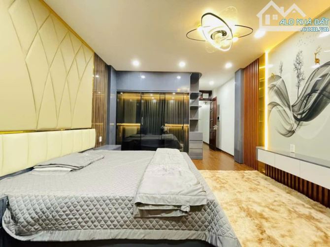 Thể Giao  42m2, nha 6 tầng, mt 4.1 Giá15.9 tỷ 6 TẦNG THANG MÁY - TRUNG TÂM HAI BÀ - CẠNH - 2