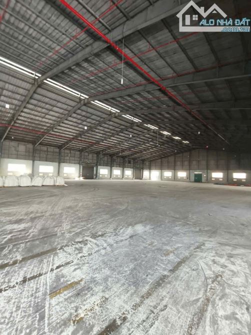 Cho thuê 1500m², 2000m², 3000m², 3500m²mặt tiền Đường Hoàng Văn Thái, tp Đà Nẵng. - 2