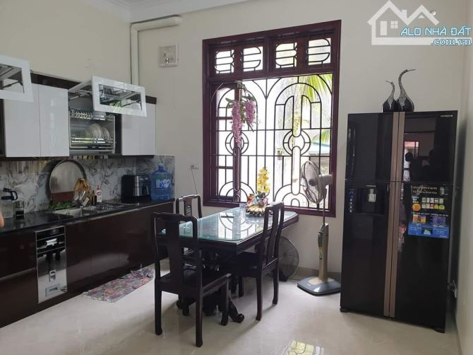 Nhà phân lô 80m2,4 tầng, ô tô tránh tại Lạc Long Quân,Tây Hô- gần UBND. - 2