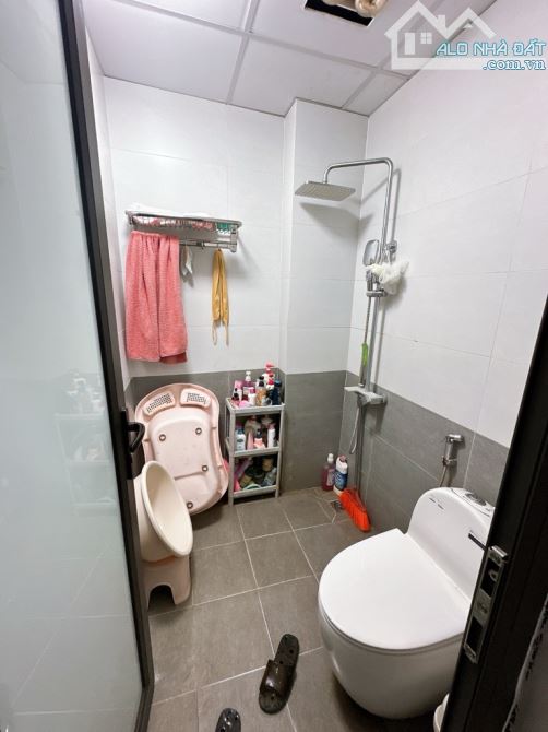 Bán nhà 3 tầng, 3 ngủ, 40m2, full nội thất ở ngay, gần phố Bạch Mai, trung tâm HBT, 5.8 tỷ - 2