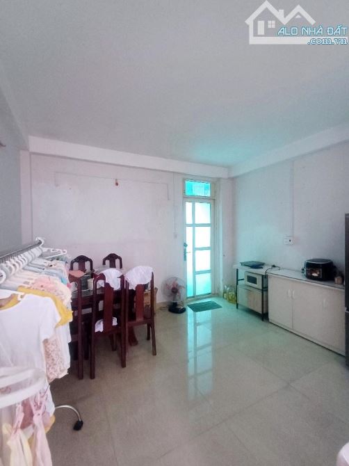 q7- 🏡 xe hơi đến nhà - 4 tầng - hoàn công chuẩn - vị trí đẹp - hẻm xe hơi thông thoáng - 4
