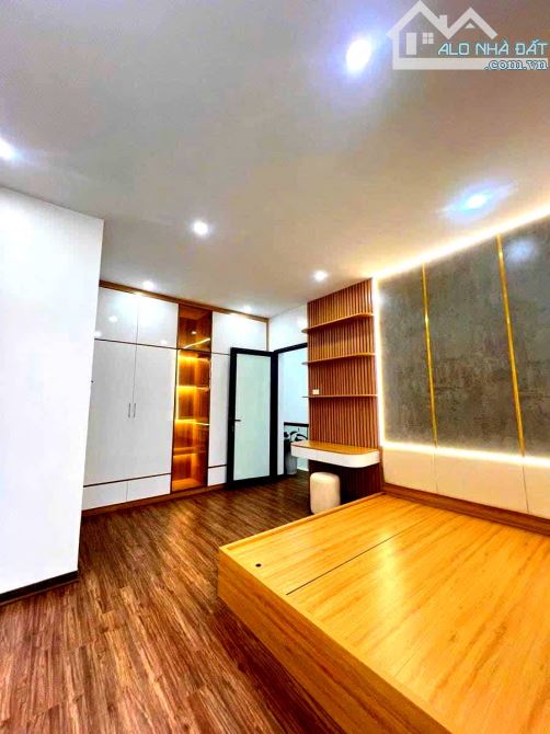 Nhà đẹp giá hời Đống Đa, diện tích 38m2, giá 5,65 tỷ sẵn sàng giao dịch - 4