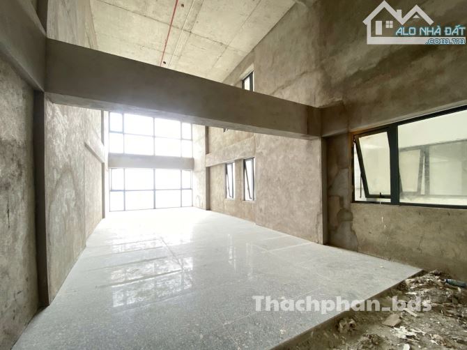 Căn Hộ Napoleon Duplex View Biển 360 Nha Trang Độc Tôn Vị Trí Tọa Lạc Trên Sườn Đồi - 4