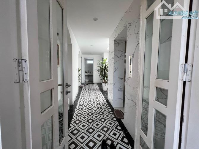 Bán Nhà Phân Lô Ngọc Thụy, Kinh Doanh Văn Phòng DT 140m2 7 Tầng MT 8m Giá 32 tỷ - 4