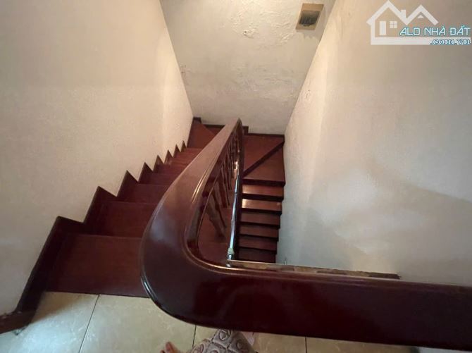 BÁN NHÀ MẶT PHỐ LÔ GÓC 3 THOÁNG 29 TỶ 100m 4 TẦNG MT 7,3m  NGUYỄN ĐÌNH HOÀN CẦU GIẤY - 9