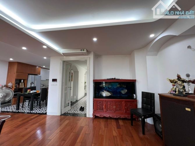 Bán Nhà Phân Lô Ngọc Thụy, Kinh Doanh Văn Phòng DT 140m2 7 Tầng MT 8m Giá 32 tỷ - 5