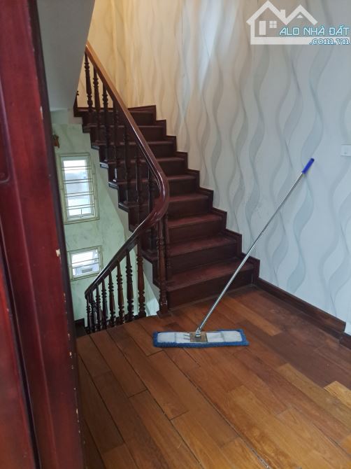 Nhà ngõ 31 phố Trần Quốc Hoàn. DT 60m2 x 5 tầng ngõ rộng làm Văn phòng, lớp học, Kd online - 7
