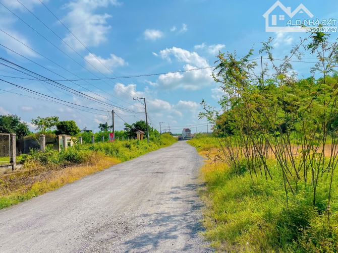 CỰC PHẨM! BIỆT THỰ VƯỜN 3 MẶT TIỀN VIEW SUỐI TUYỆT ĐẸP, CÁCH CỔNG CHỈNH SÂN BAY CHI 2KM - 6