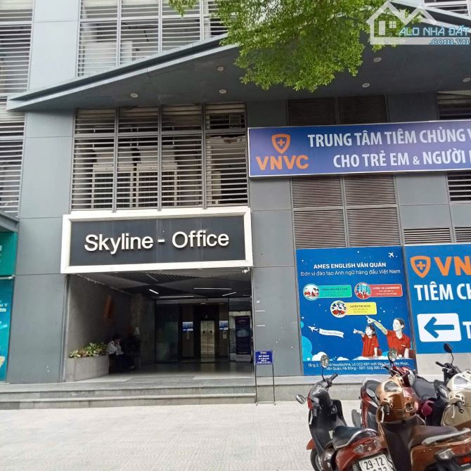 CHỦ BÁN SÀN TMDV SKYLINE VĂN QUÁN SIÊU ĐẸP ĐỂ LẠI TOÀN BỘ NỘI THẤT VĂN PHÒNG - 7