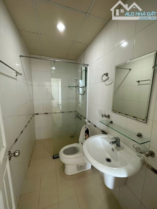 Cho thuê C.c Khánh Hội 3 - 80m2 2pn2wc - Full nội thất - 8