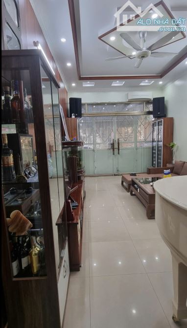 Bán nhà Chợ Đôn, Nghĩa Xá, Lê Chân , 3,5 tầng, 60m2, 6,9tỷ