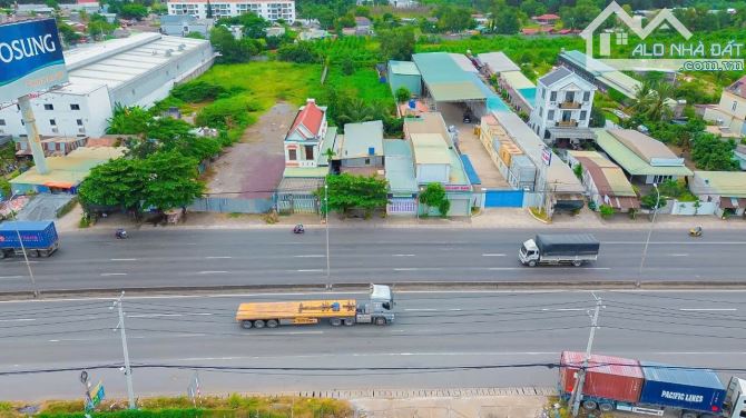 CẦN BÁN LÔ ĐẤT MẶT TIỀN QL51,NGAY CỔNG CHÍNH SÂN BAY LONG THÀNH