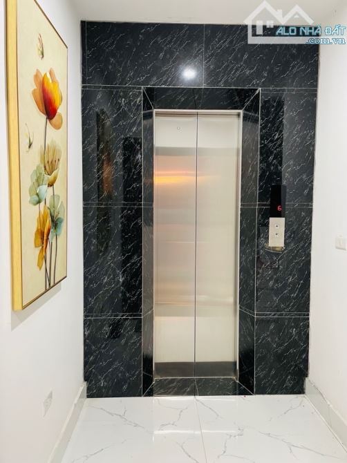 HIẾM!!Chỉ 12.29 tỷ có nhà đẹp phân lô 55m2*7T thang máy phố Lê Đức Thọ,ô tô, kd, sổ nở hậu - 1