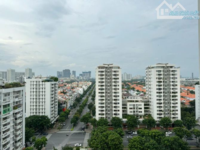 Bán gấp giá rẻ 11,6 tỷ căn hộ Riverpark Residence 123m2, view công viên, nhìn Quận 1 - 1