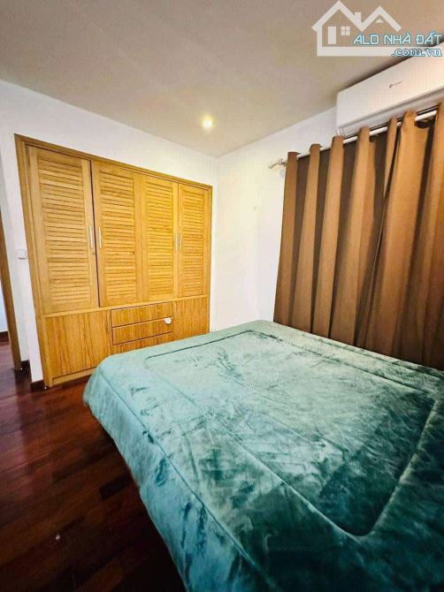 Siêu phẩm homestay mặt phố Đồng Cổ,Tây Hồ 87 m2 X 7 tầng, mặt tiền 5,8m. Chỉ 17,5 tỷ - 2