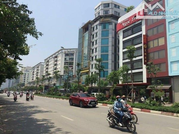 Building mặt phố Trần Thái Tông,90m2,mt6m, thang máy, Vỉa hè, dòng tiền ổn định 200tr/th - 2