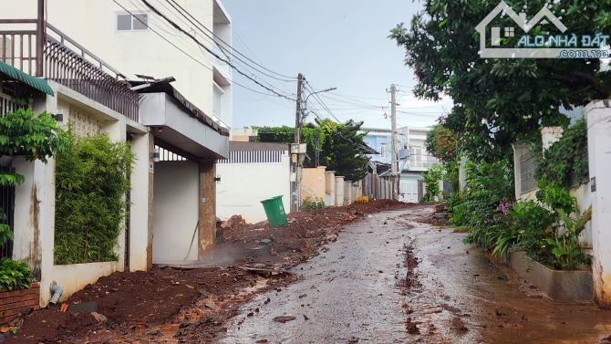 🔥🔥🔥 ĐẤT MT ĐƯỜNG NGUYỄN TRÁC VIEW ĐẸP GIÁ TỐT [9M X 27M] - 2