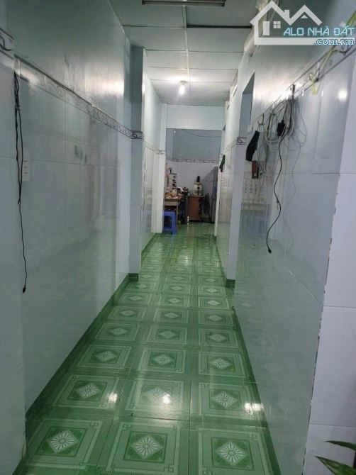 Bán gấp căn nhà Thới Tam Thôn 10,Hóc Môn 86m2 , Sổ hồng riêng bao sang tên ,600tr - 2