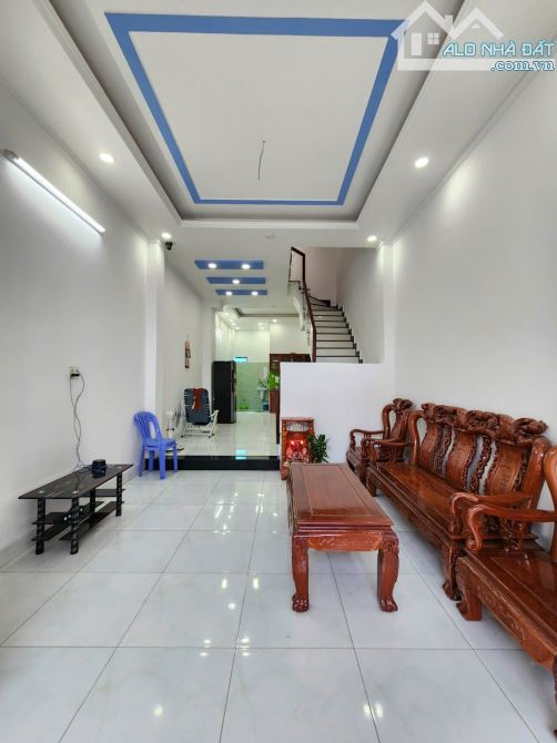 Bán nhà 63,2m2 3ty4 TL hoàn công gần cầu Ông Bố 300m, p.Bình Hòa, - 2