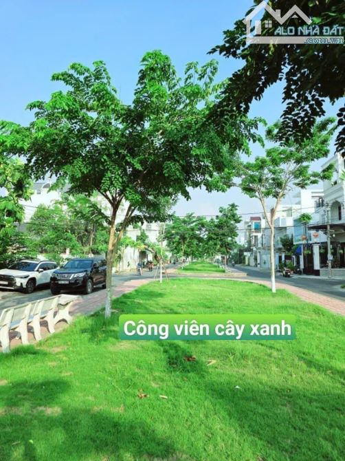 BÁN NỀN - MẶT TIỀN - GIÁ RẺ - ĐỐI DIỆN ĐƯỜNG CÔNG VIÊN - khu TĐC HƯNG PHÚ 1 - 2