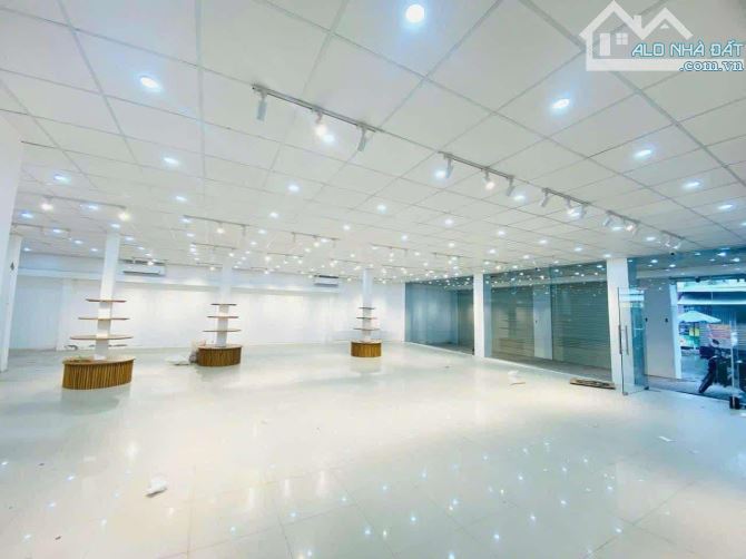 CHO THUÊ NHÀ MẶT TIỀN NGANG 10M ĐƯỜNG 3/2 GẦN ĐẠI HỌC CẦN THƠ - 2