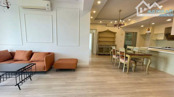 Bán gấp căn hộ Garden Plaza 1, 130m2, 3PN, nội thất cao cấp new 100%, view biệt thự PMH - 2