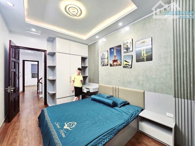 TRUNG TÂM CẦU GIẤY – NHÀ ĐẸP LONG LANH – NGÕ NÔNG – GẦN PHỐ - HAI THOÁNG – 46M2, 5 TẦNG - 3