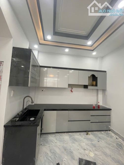 🏠NHÀ LÂU TRUNG TÂM HUỲNH VĂN BÁNH PHÚ NHUẬN - 38M2 - 4TẦNG - 6T7 - 3