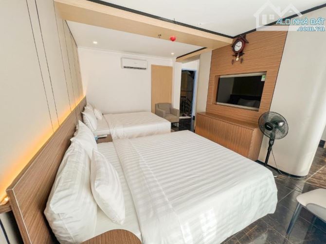 Bán Gấp Hotel Lê Thánh Tôn Q1 8x20m 54P Hầm 11L 245Tỷ - 3